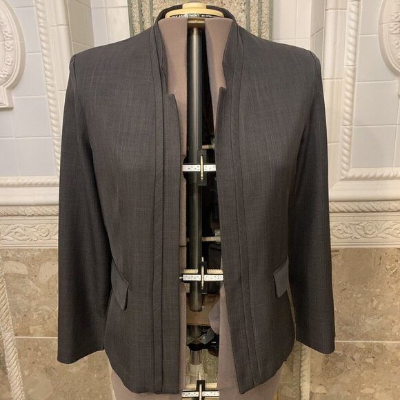 Perceptions. Size 16. Open Front Lightweight Charcoal Pleated Jacket. B61 - Picture 1 of 7